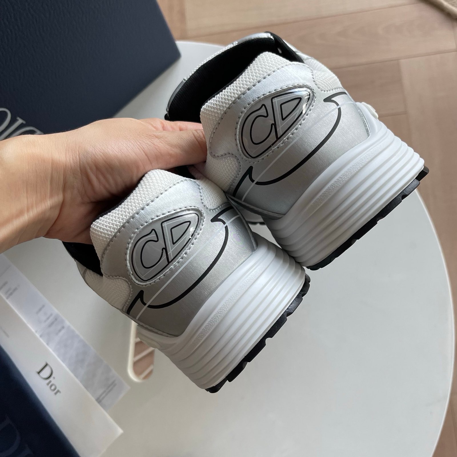 Dior B30 Reflective Silver Metallic - Afbeelding 5