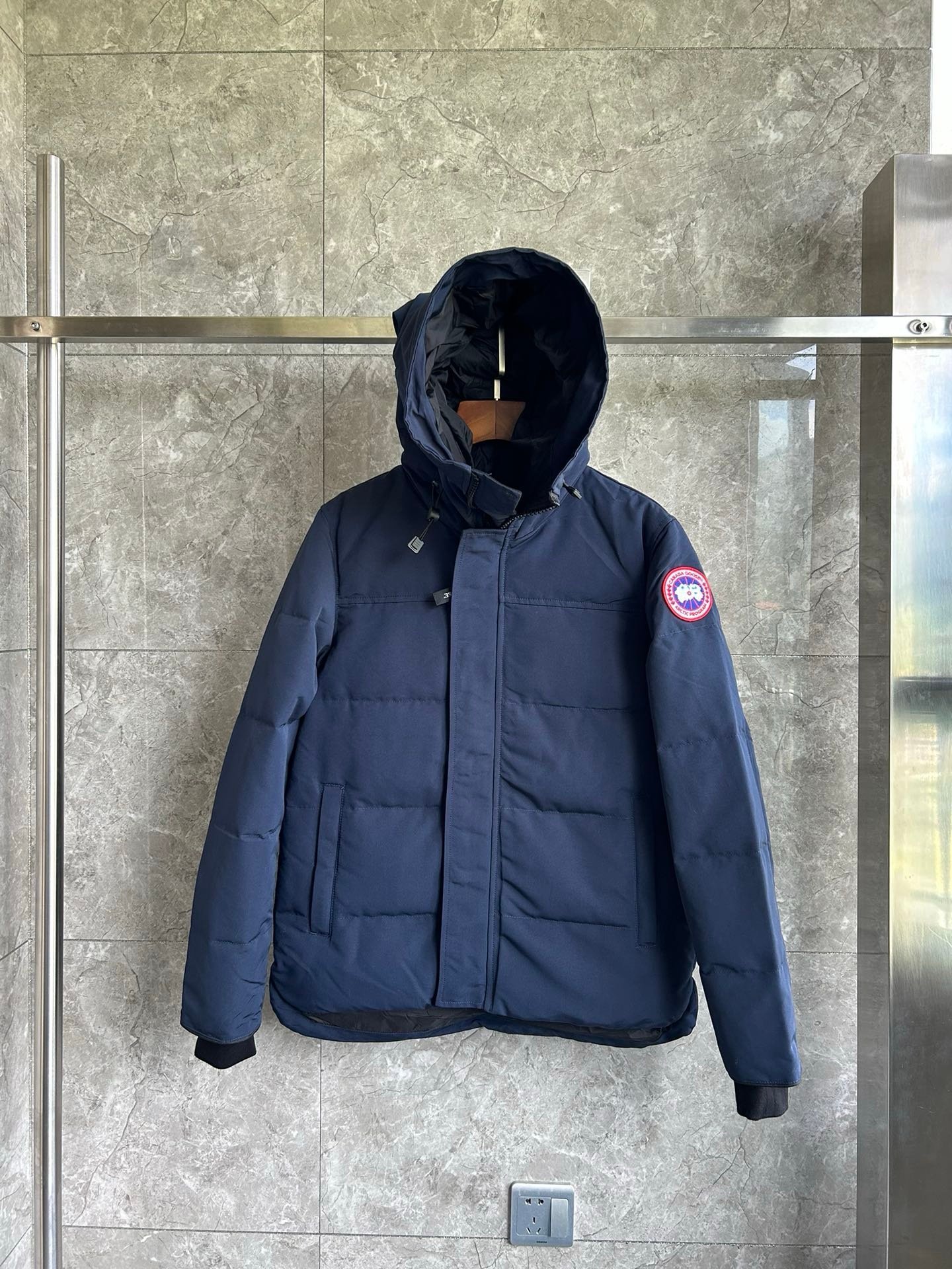 Canada Goose MacMillan Navy Jacket - Afbeelding 2
