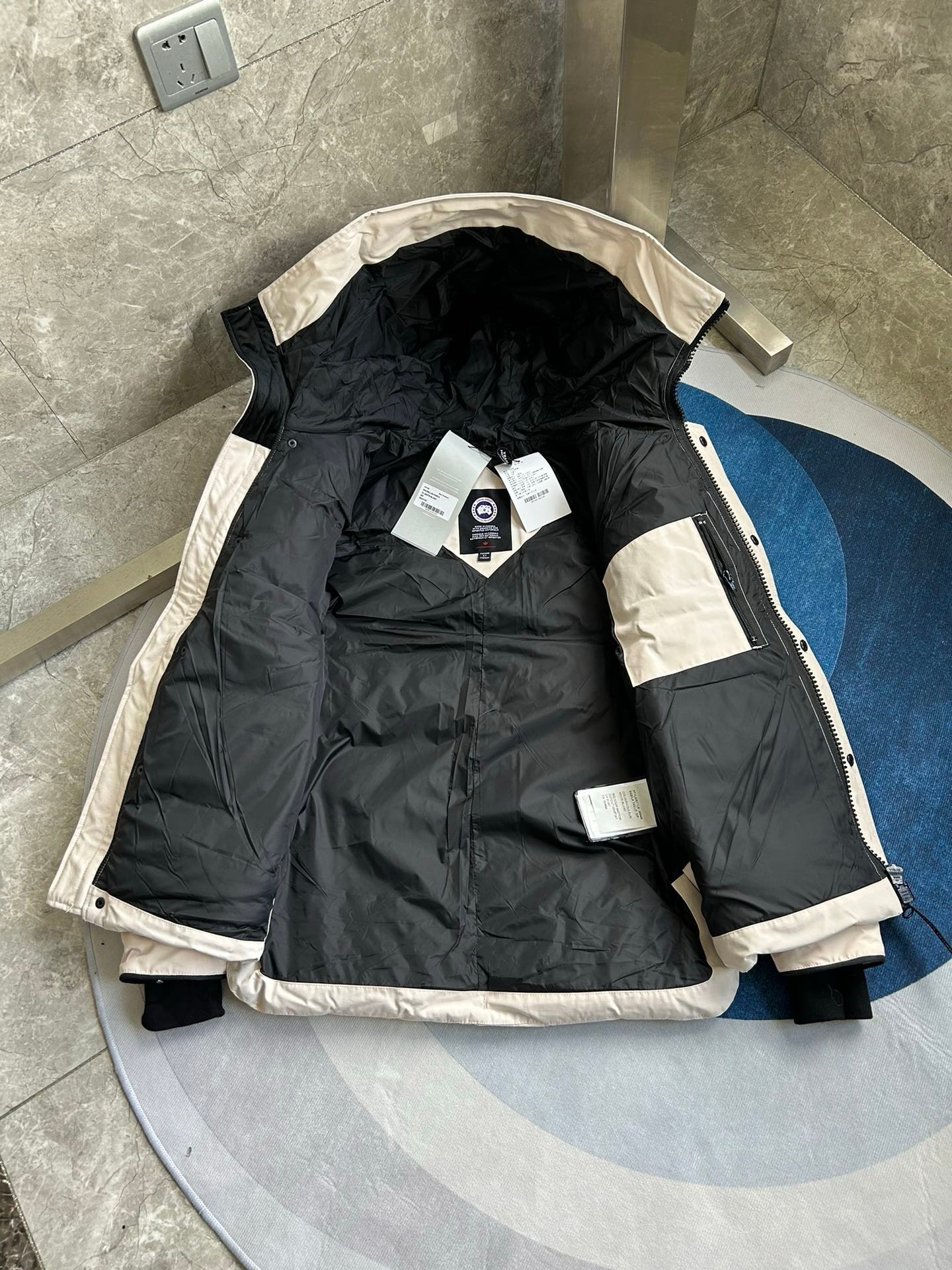 Canada Goose MacMillan White Jacket - Afbeelding 5
