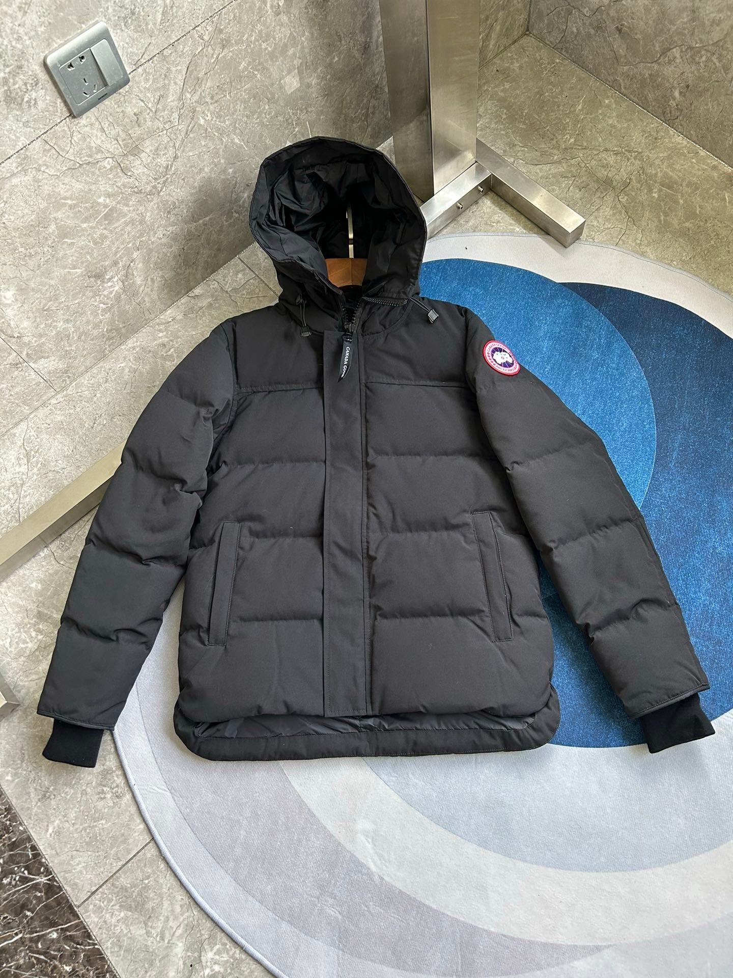 Canada Goose MacMillan Black Jacket - Afbeelding 2