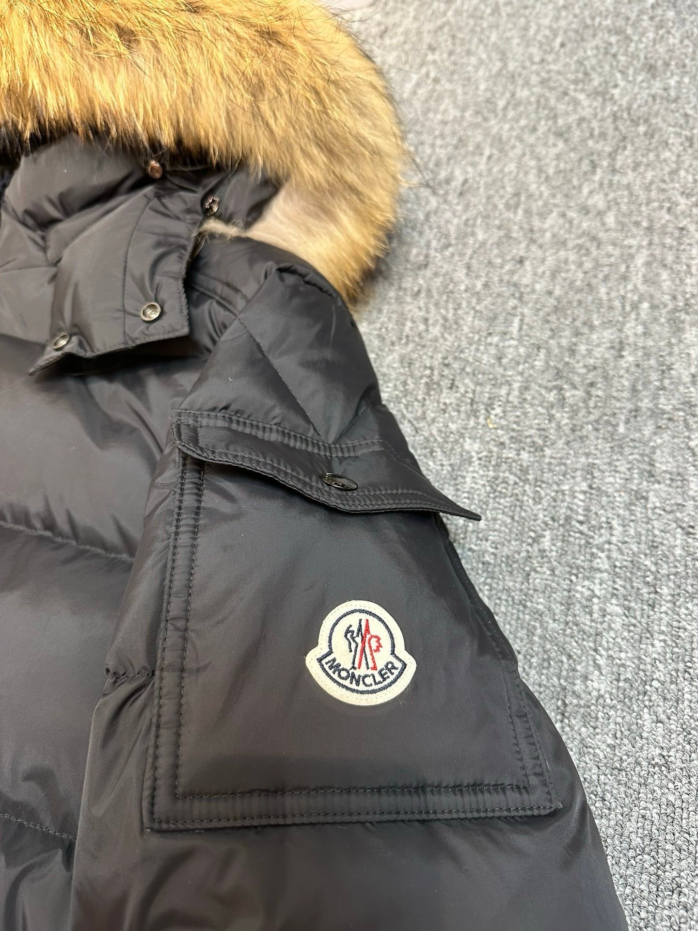 Moncler Sassiere Quilted Shell Hooded Down Jacket Black - Afbeelding 5