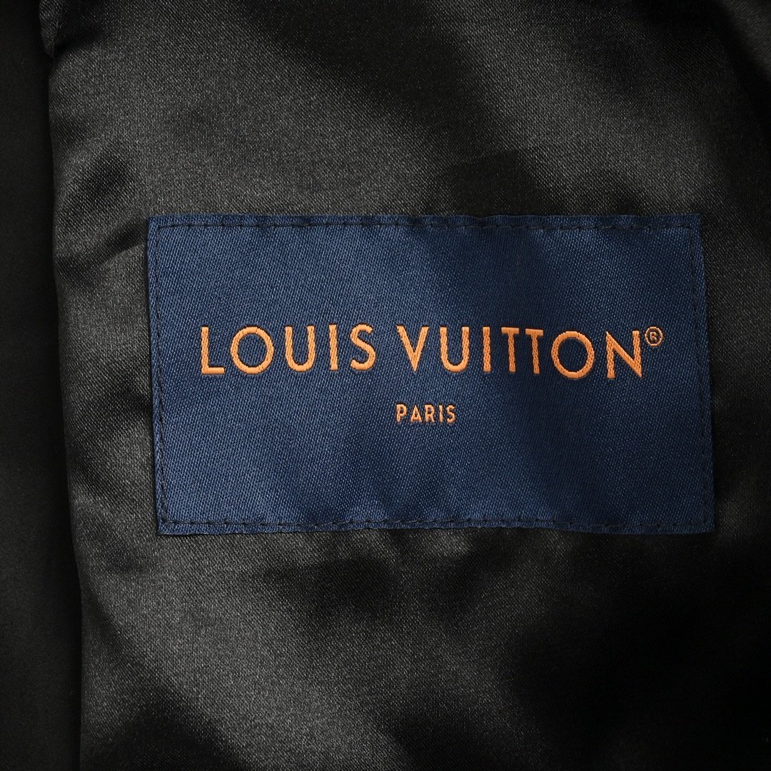 Louis Vuitton Embellished Lambskin Bomber Blouson - Afbeelding 5