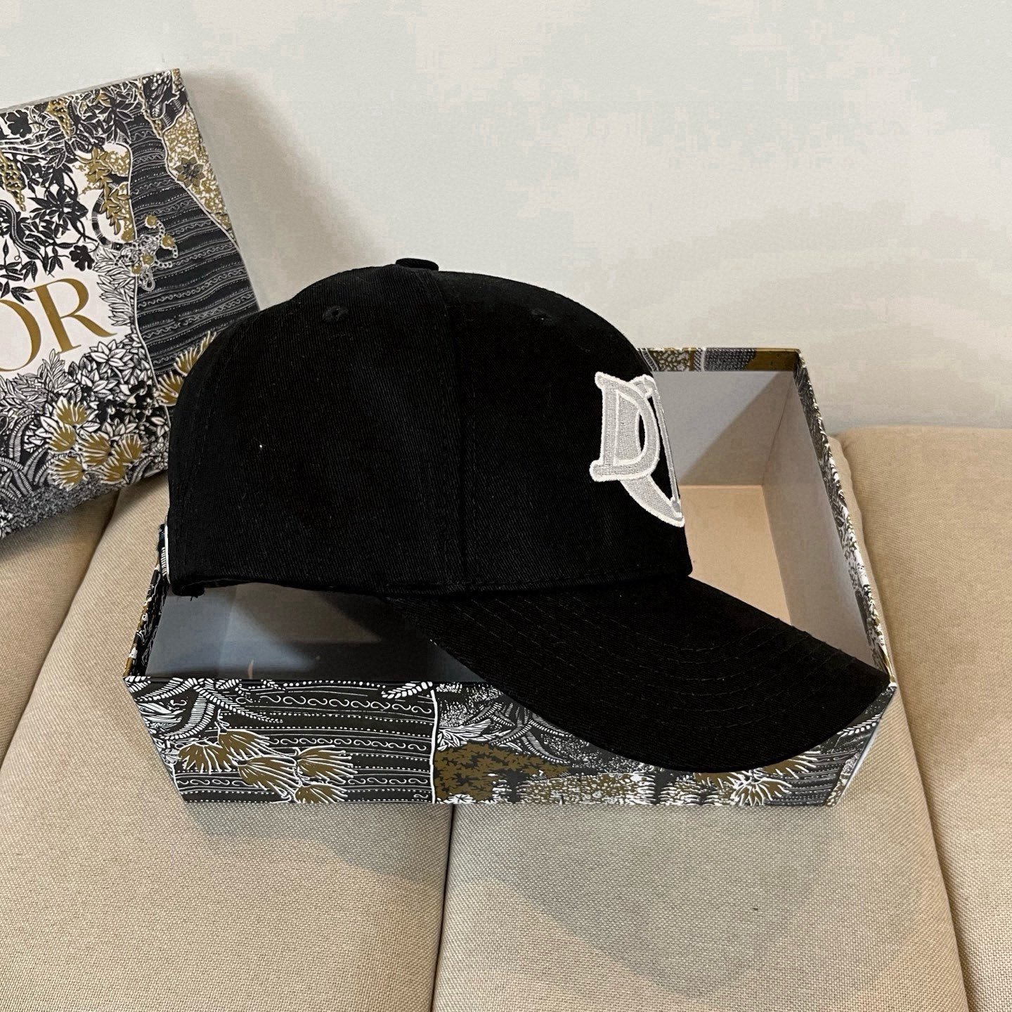 Dior Charm Cap Black - Afbeelding 5