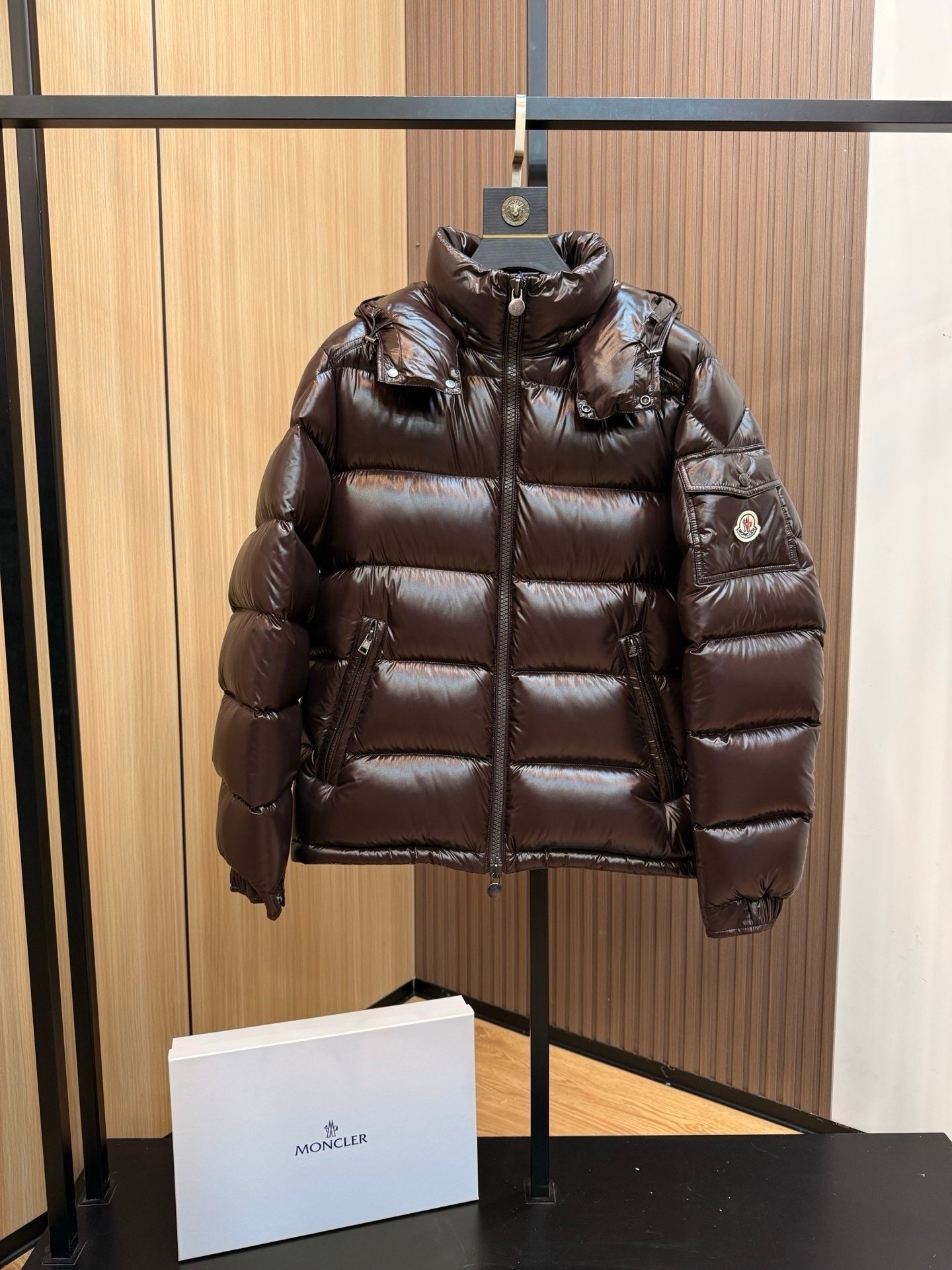 Moncler Maya Hooded Down Jacket Brown - Afbeelding 2