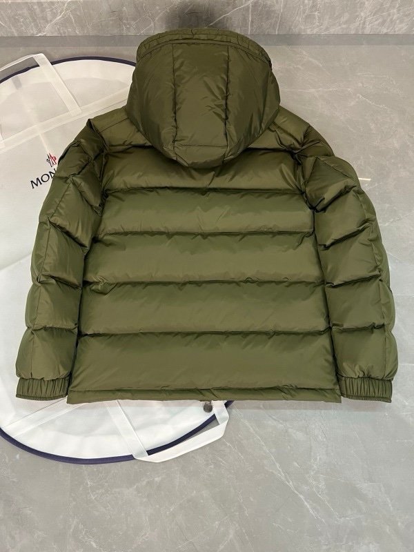 Moncler Maya Down Jacket Mat Green - Afbeelding 4