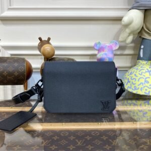 Alternative view of Louis Vuitton Fastline LV Aerogram Bag Black