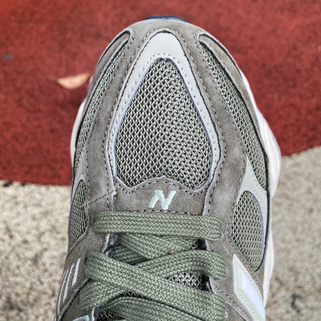 New Balance 9060 Dark Camo Sandstone - Afbeelding 4
