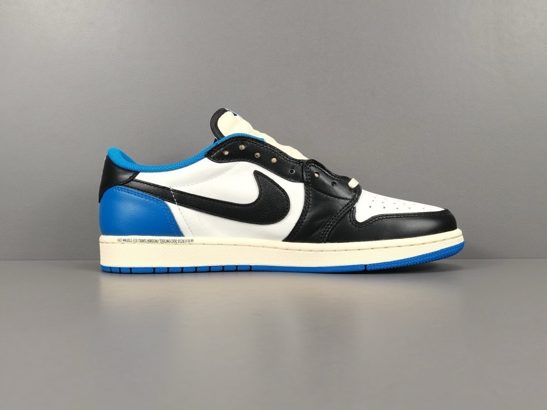 Jordan 1 Retro Low OG SP
Fragment x Travis Scott - Afbeelding 3