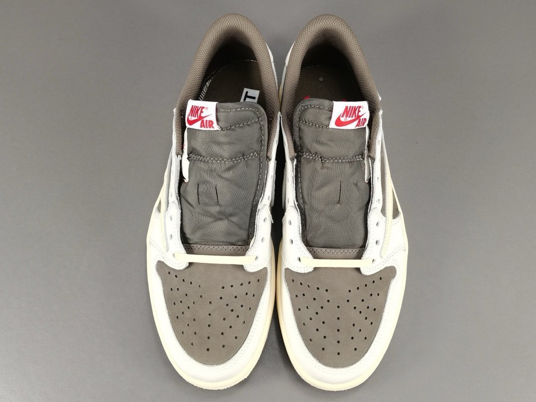 Jordan 1 Retro Low OG SP
Travis Scott Reverse Mocha - Afbeelding 4