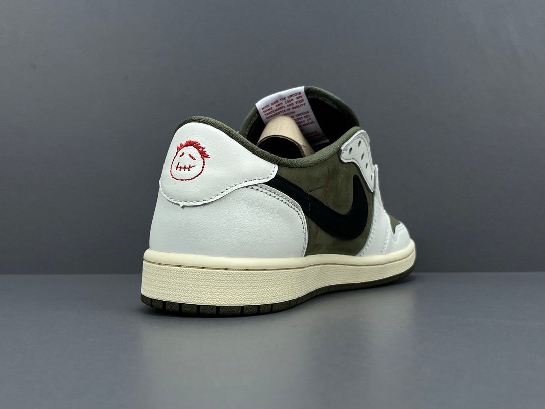 Jordan 1 Retro Low OG SP
Travis Scott Medium Olive - Afbeelding 8