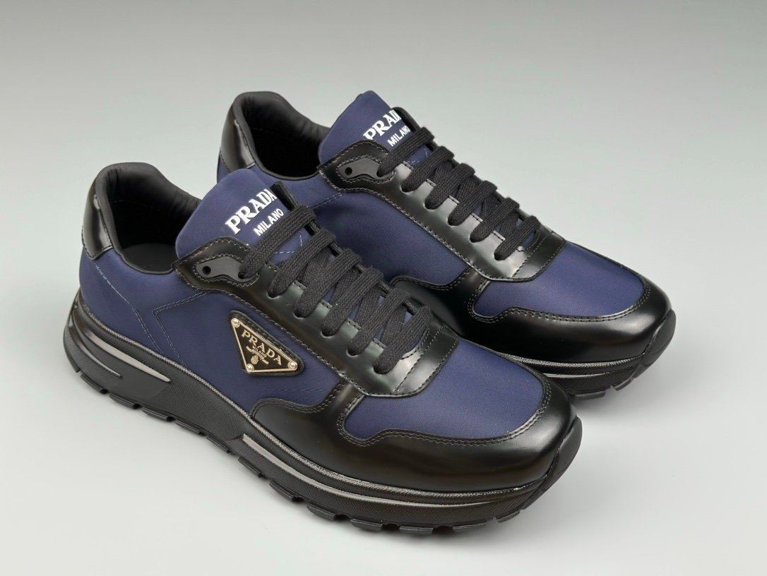 Prada Prax 01 Re-Nylon Navy Black - Afbeelding 2