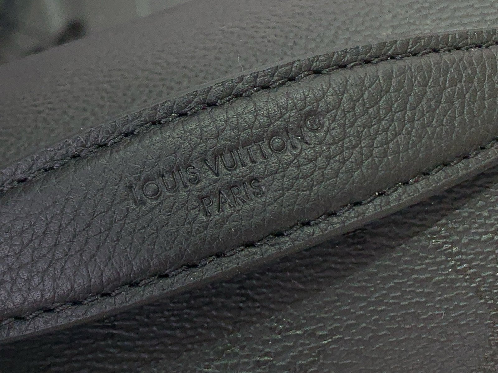 Louis Vuitton Rush Bumbag G72 Black - Afbeelding 8