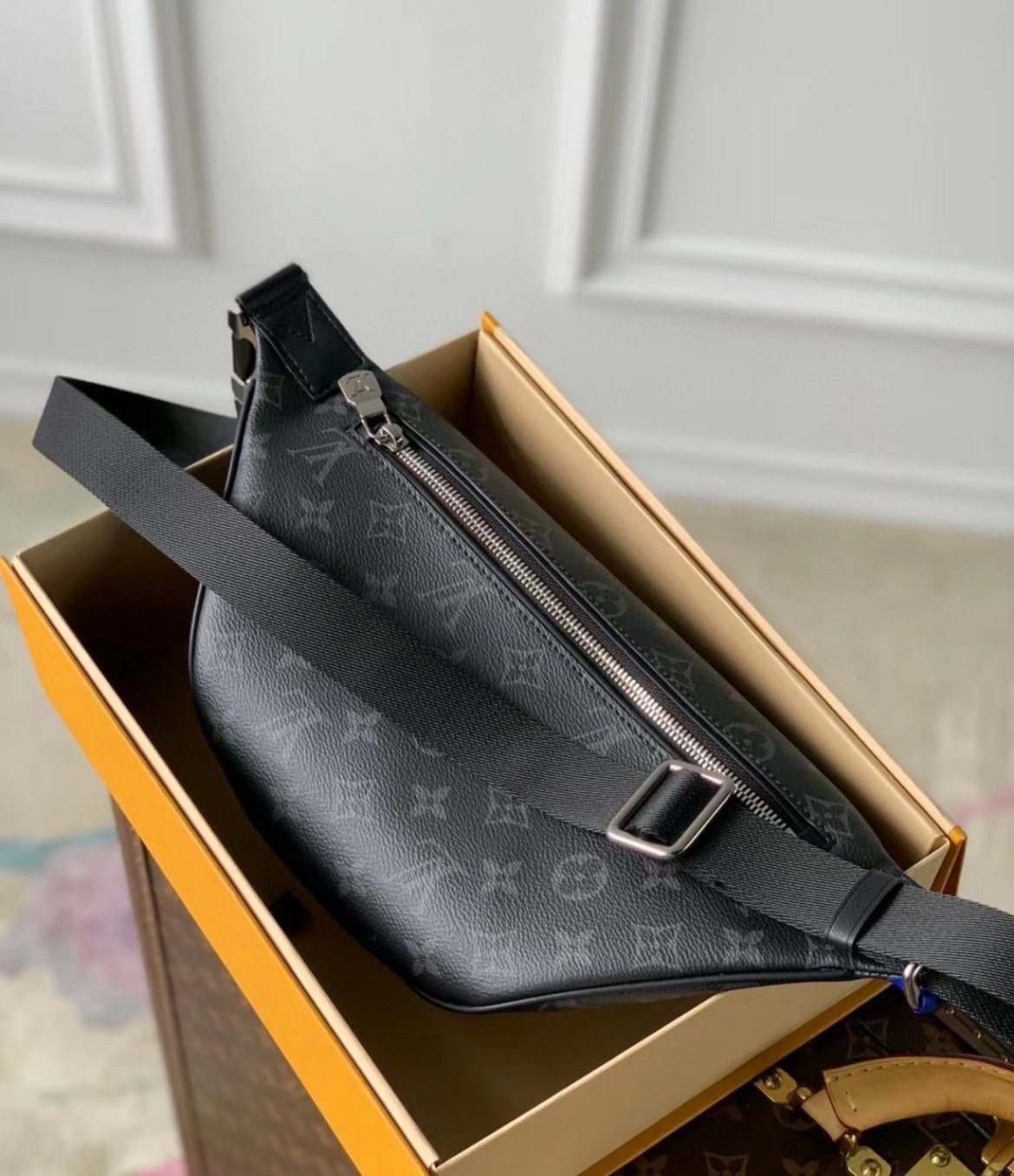 Louis Vuitton Bumbag PM Monogram Eclipse - Afbeelding 3