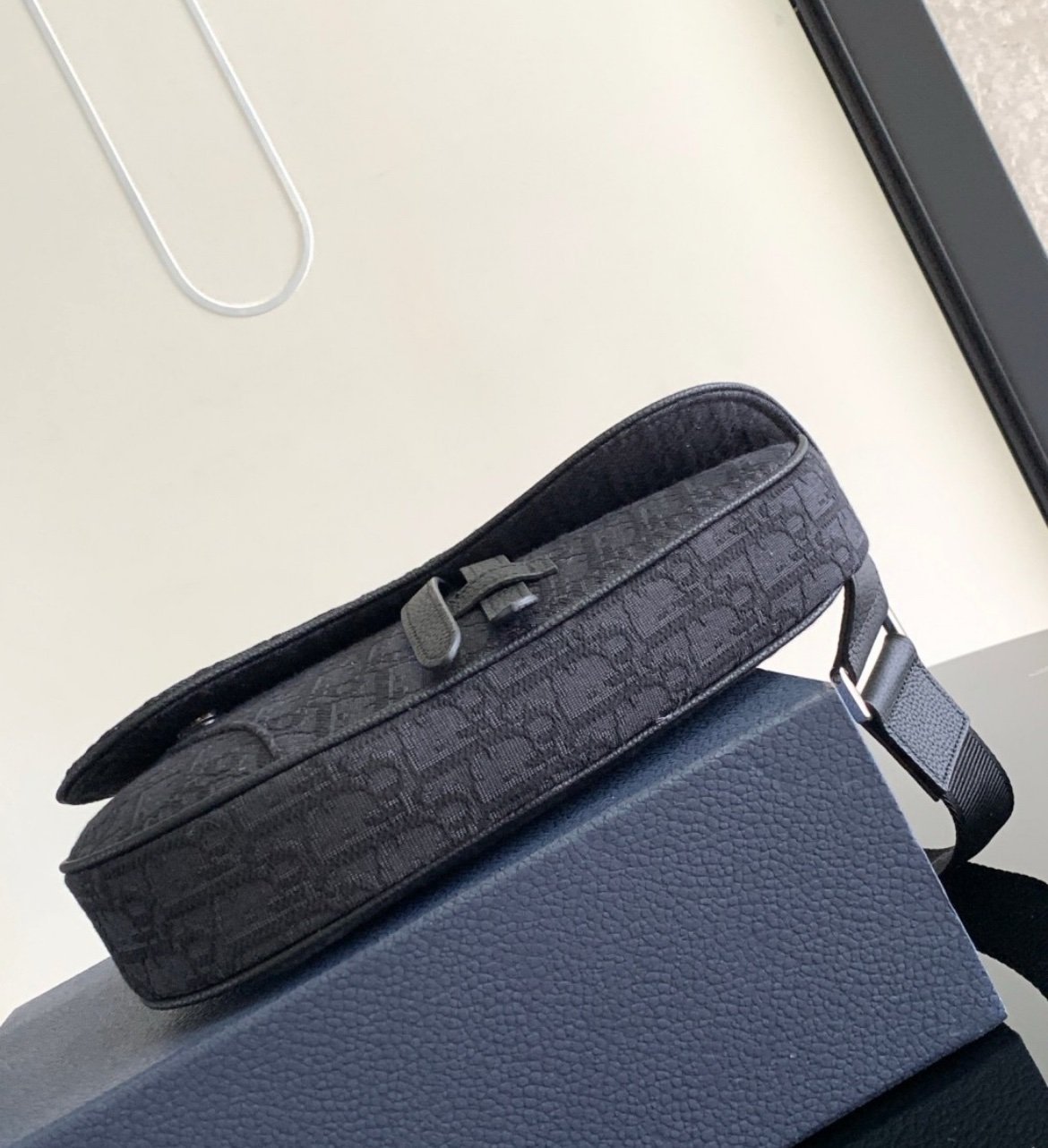 Dior Oblique Jacquard Canvas Black Crossbody Bag - Afbeelding 5