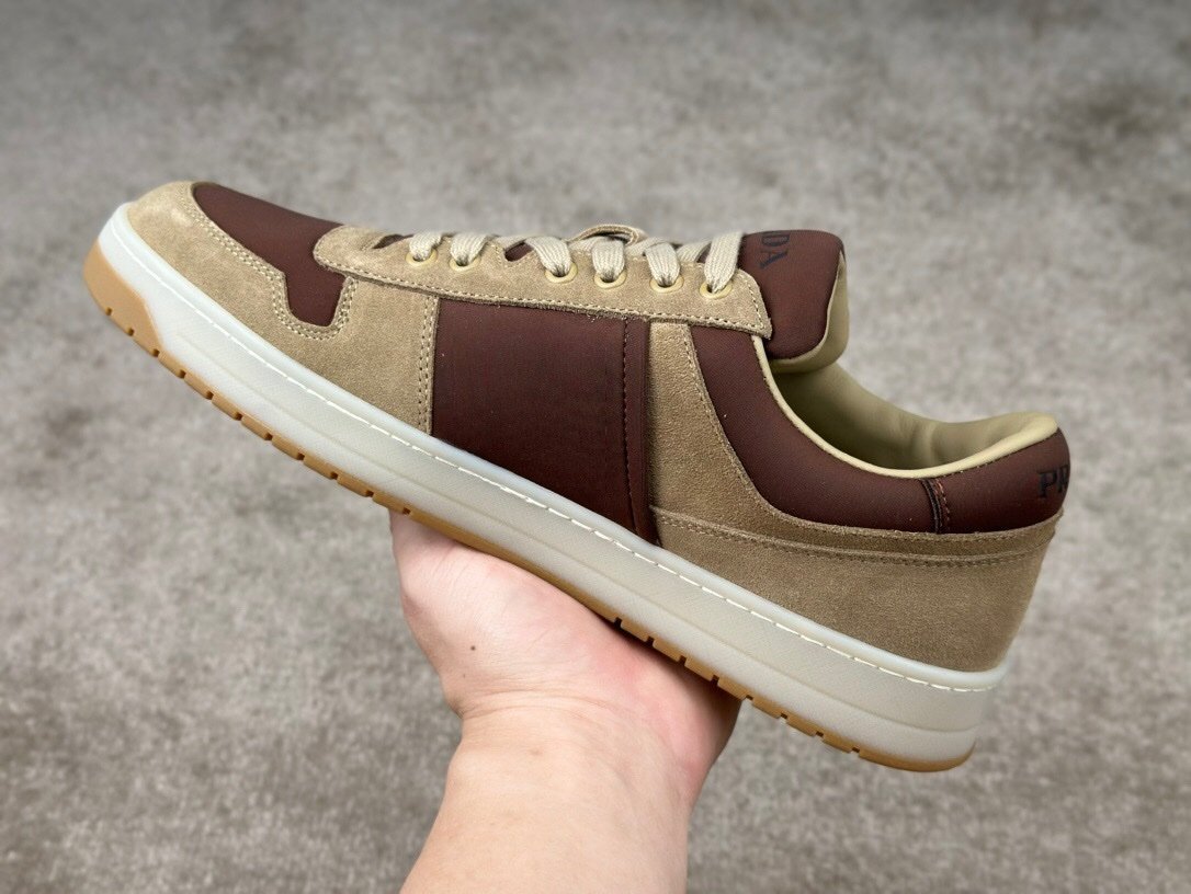 Prada Downtown Beige Suede & Re-Nylon - Afbeelding 6