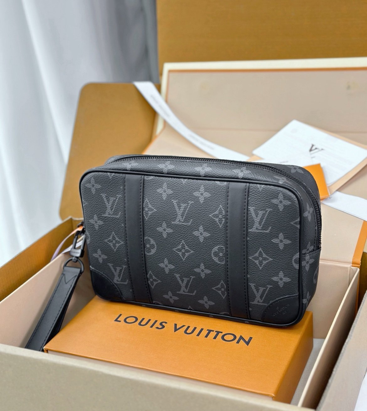 Louis Vuitton Monogram Kasai Clutch Bag - Afbeelding 4