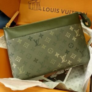 Alternative view of Louis Vuitton Pochette Voyage Souple Monogram Green