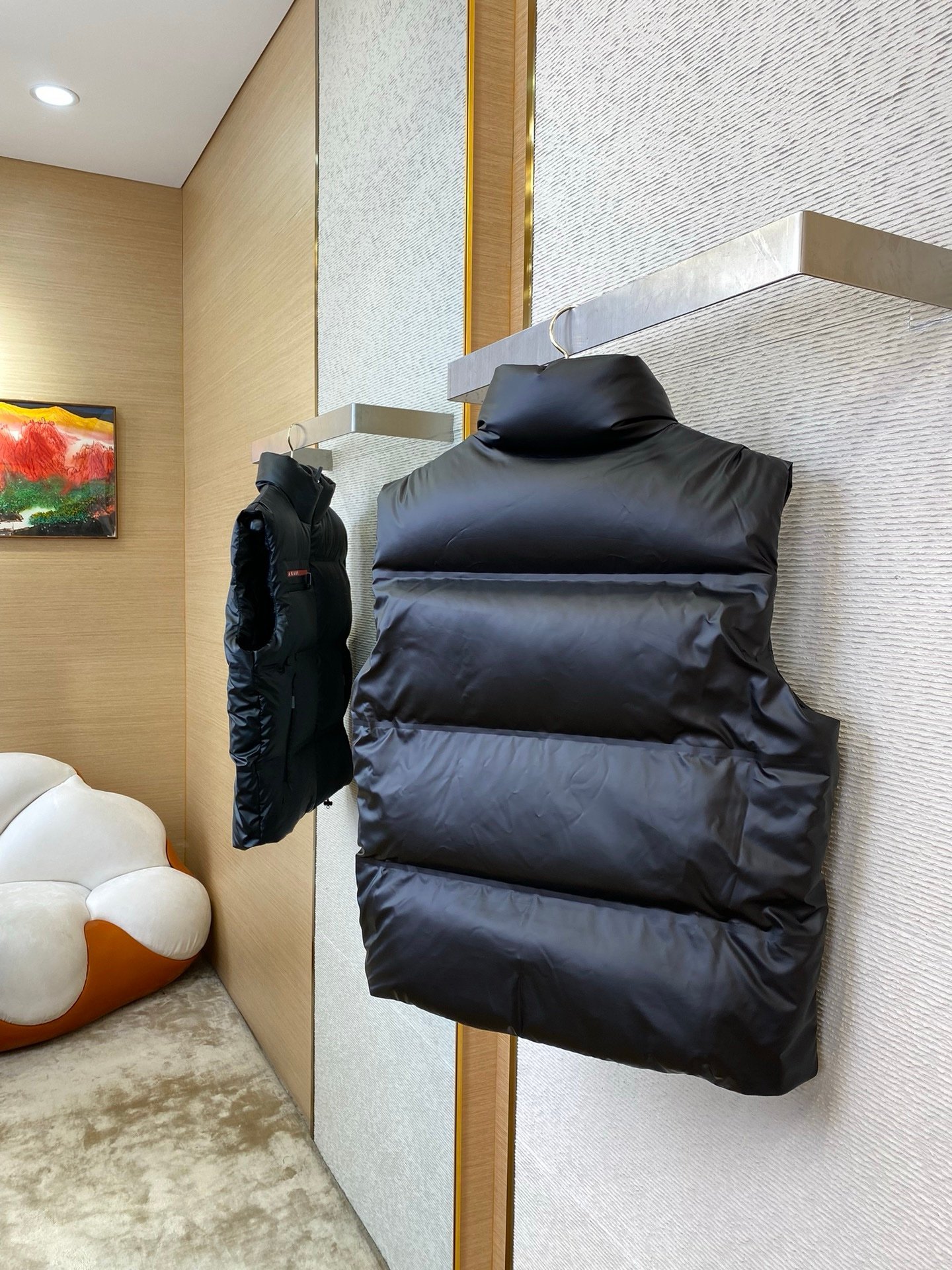 Prada Light Nylon Down Bodywarmer Black - Afbeelding 5
