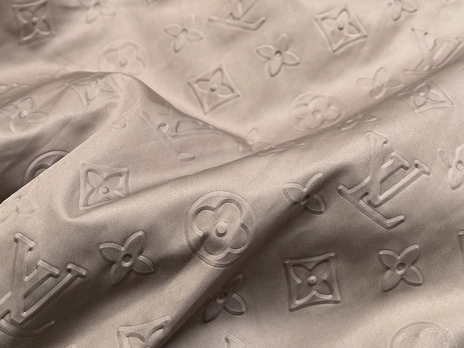 Louis Vuitton Monogram Padded Windbreaker In Beige - Afbeelding 7