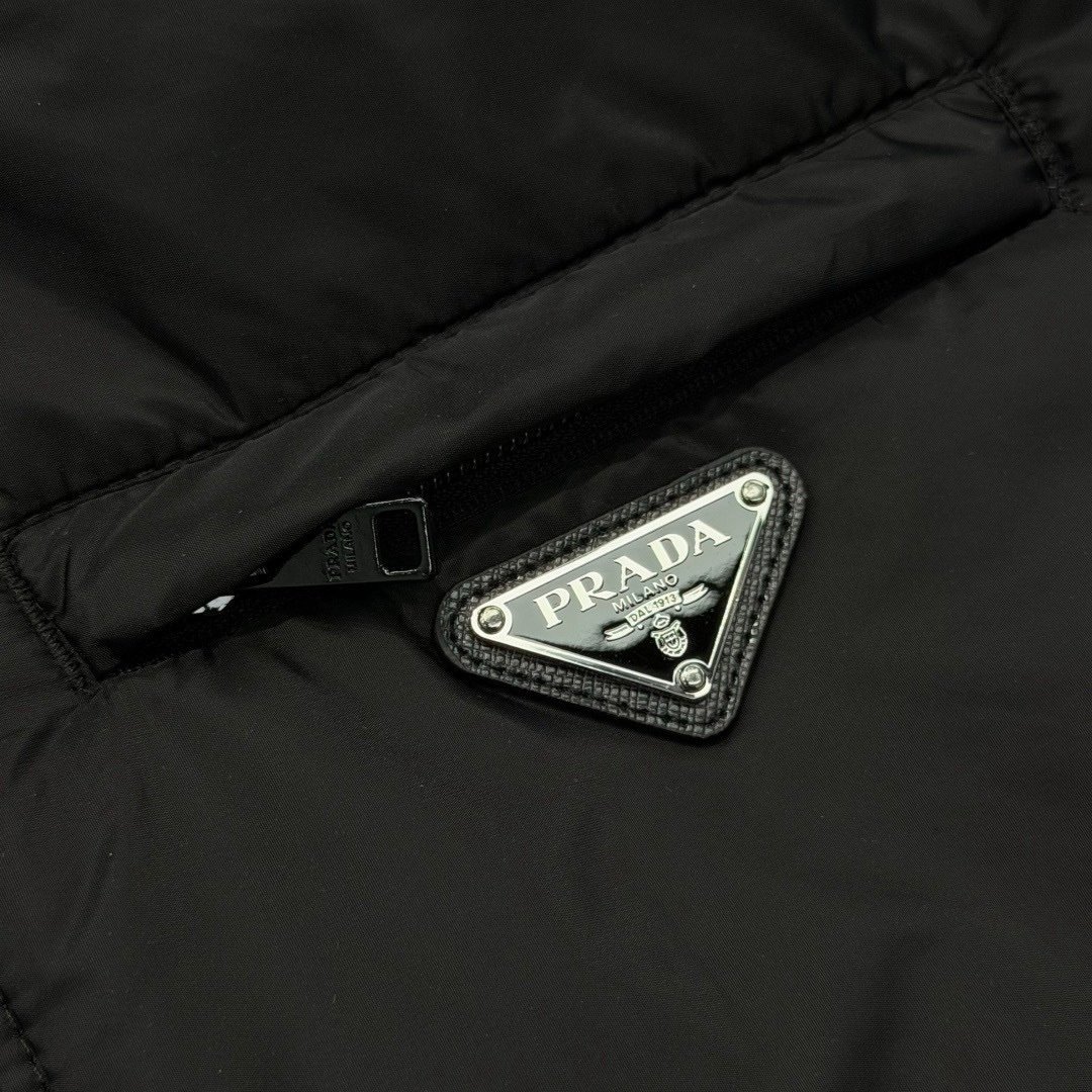 Prada Re-Nylon Puffer Jacket Black - Afbeelding 11