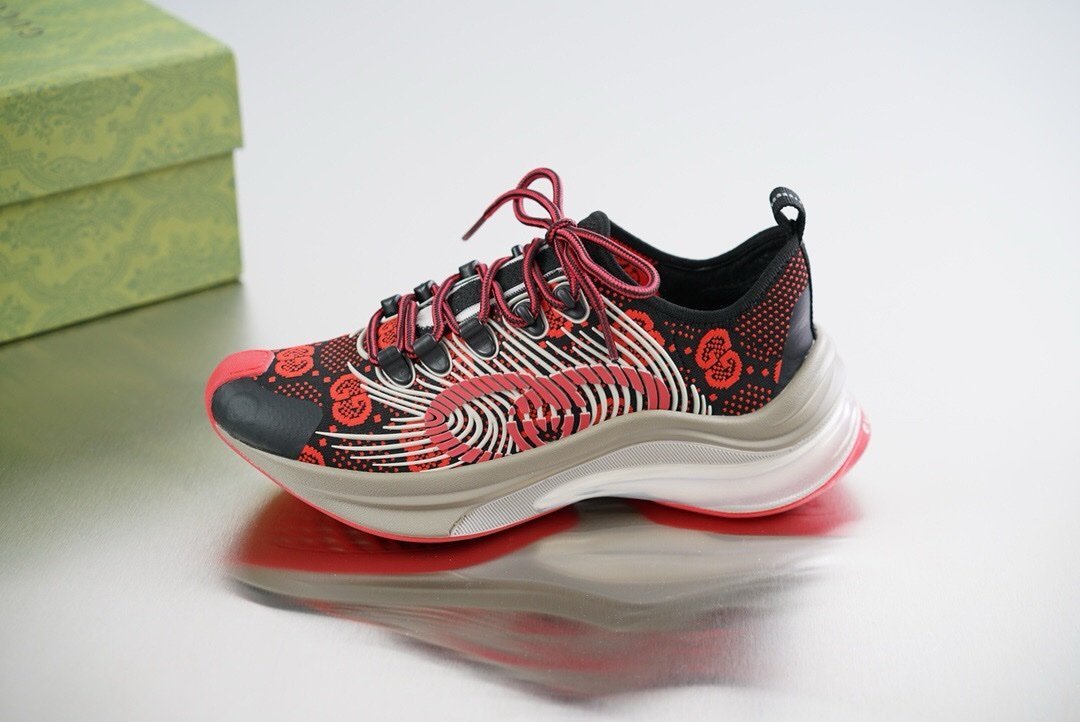 Gucci Monogram Run Sneaker Black Red - Afbeelding 2
