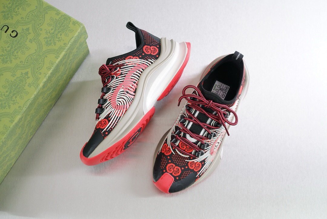 Gucci Monogram Run Sneaker Black Red - Afbeelding 3
