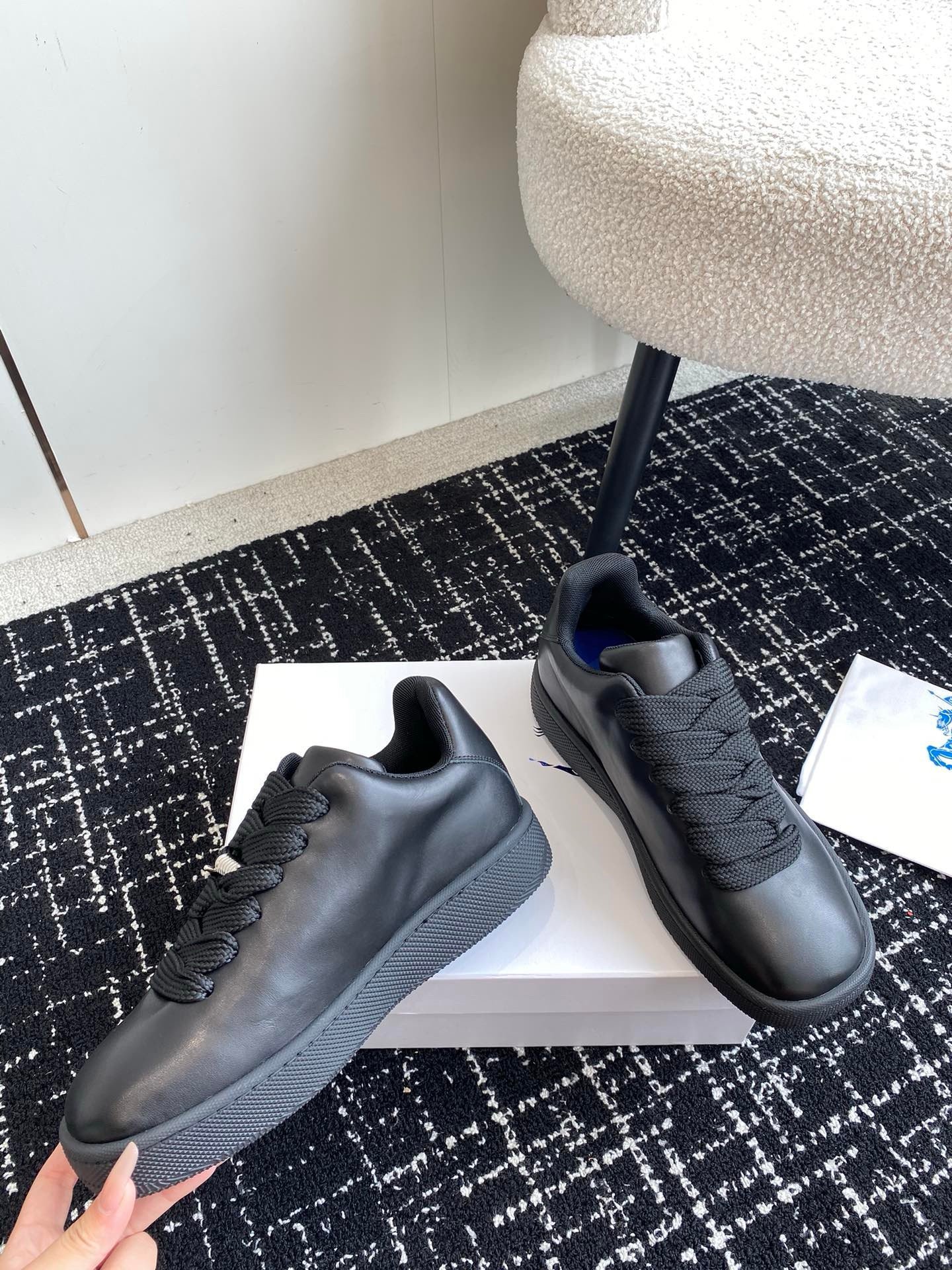 Burberry Low Top Leather Box Sneaker Black - Afbeelding 6