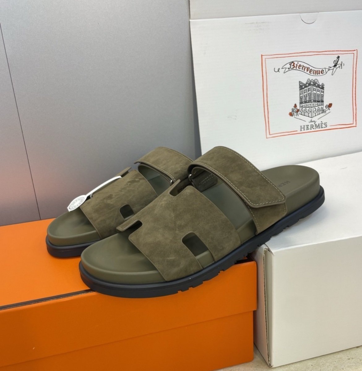 Hermes Paris Chypre Suede Sandals Vert Toundra Doblis - Afbeelding 5
