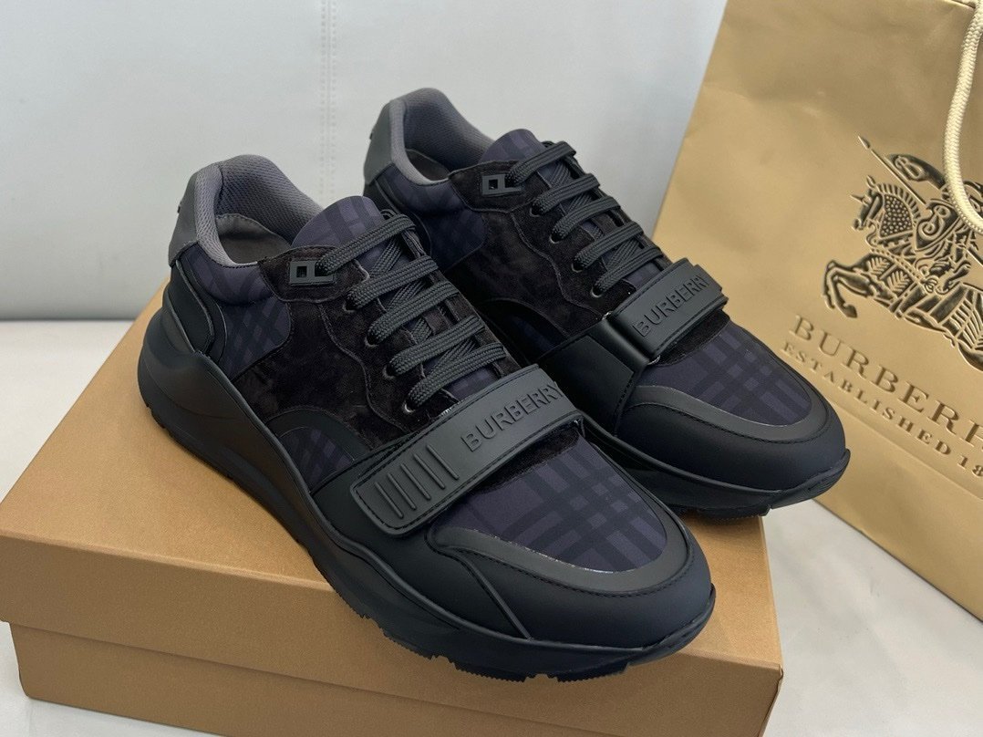 Burberry Ramsey Black on Black - Afbeelding 5
