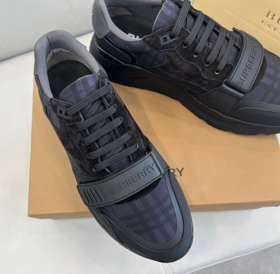 Burberry Ramsey Black on Black - Afbeelding 7
