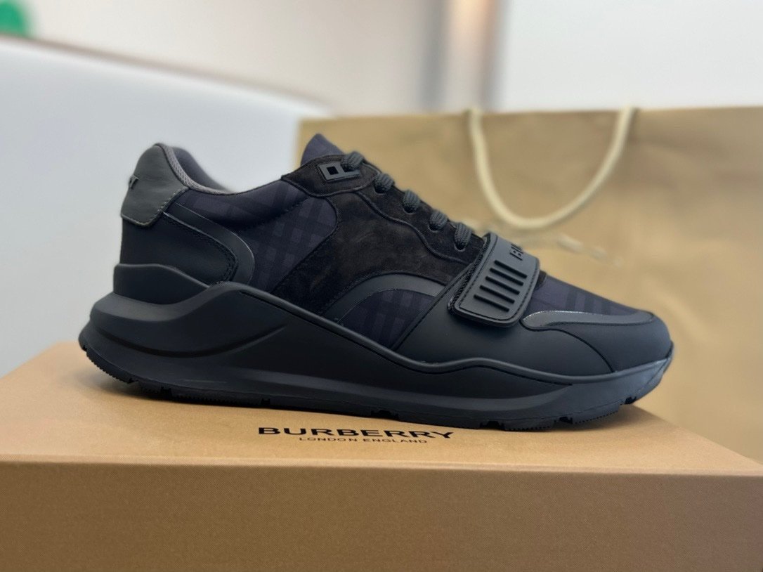 Burberry Ramsey Black on Black - Afbeelding 8