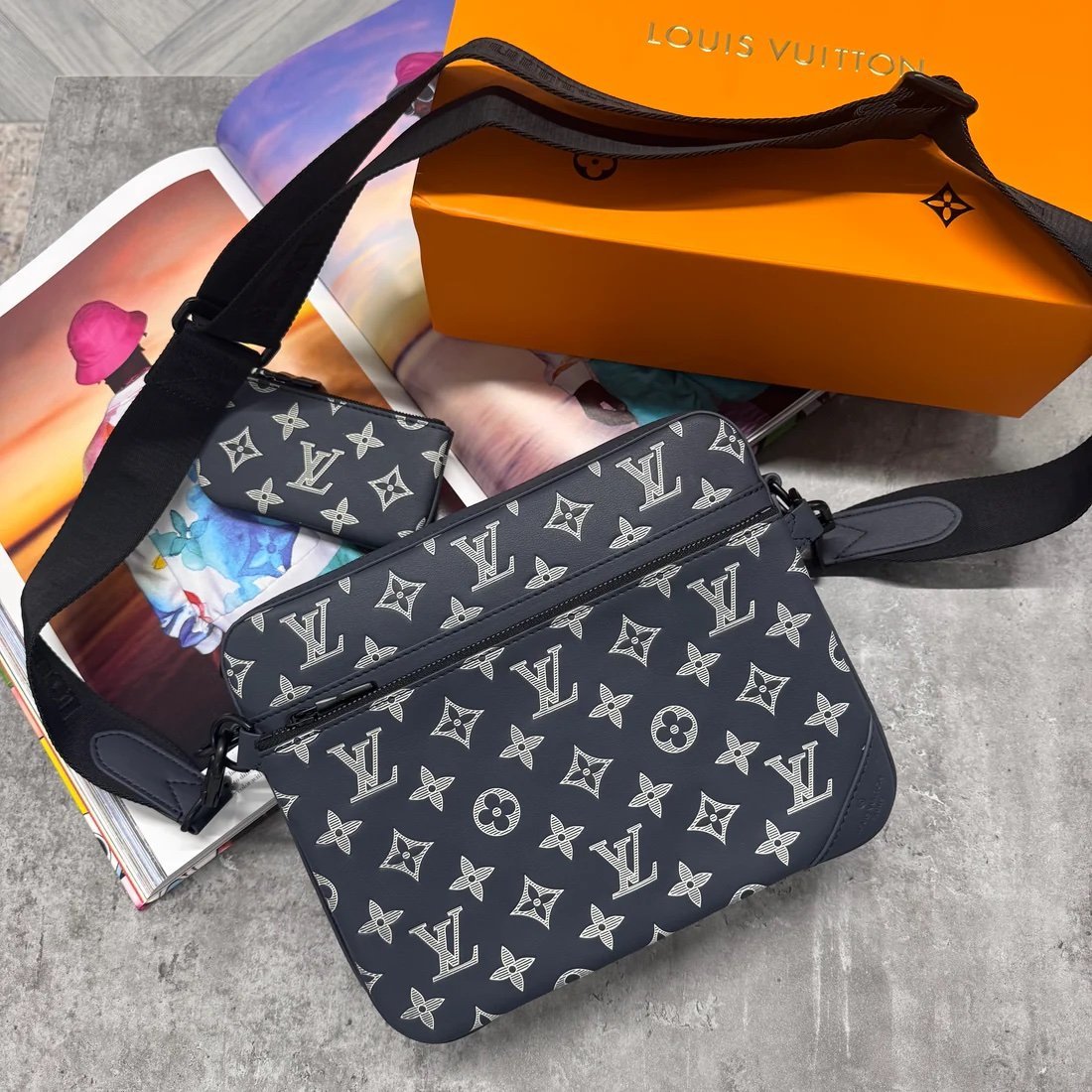 Louis Vuitton Trio Messenger Bag Monogram Blue White - Afbeelding 2