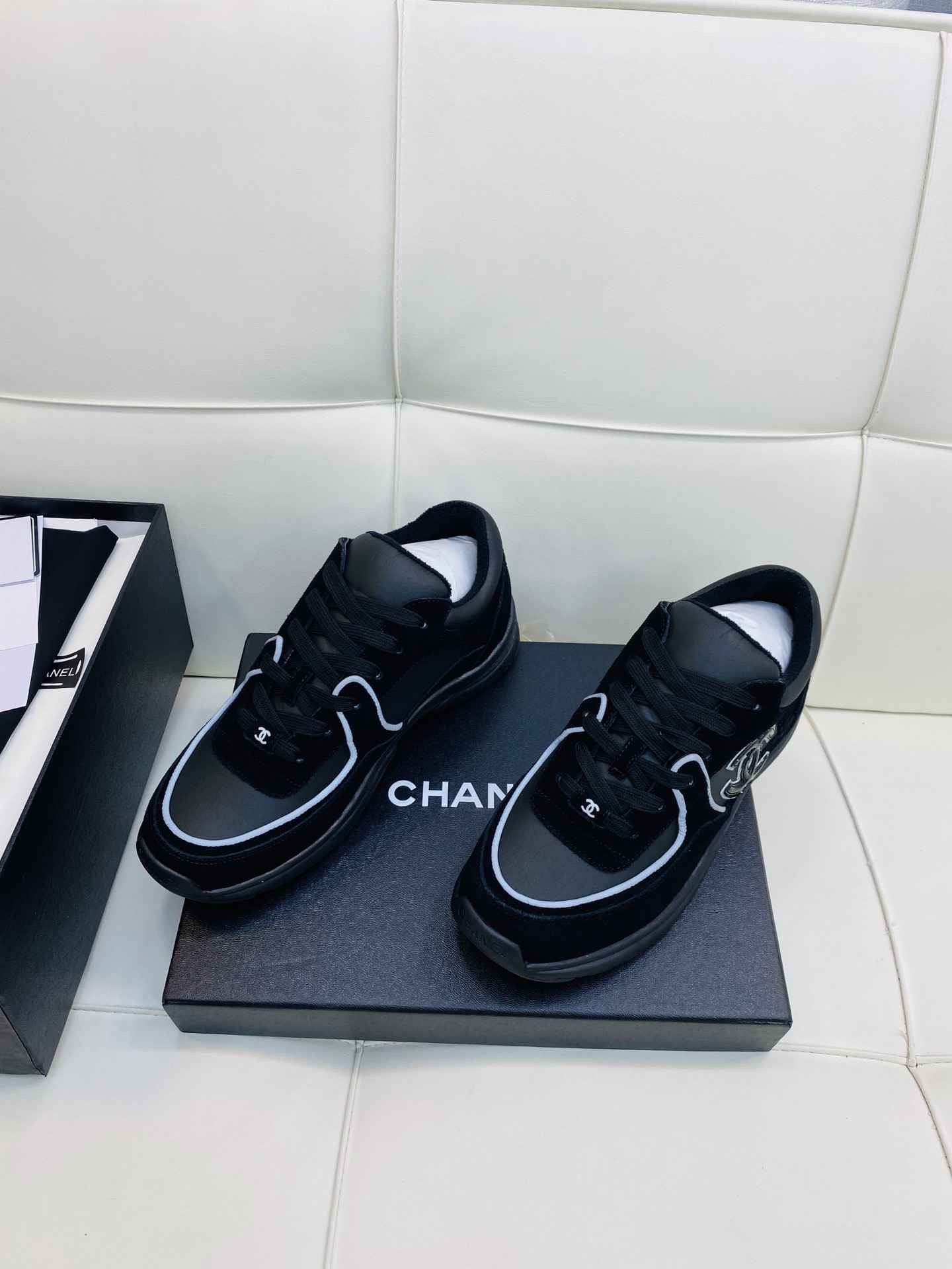 Chanel Low Top CC Trainer Black Reflectihe - Afbeelding 6