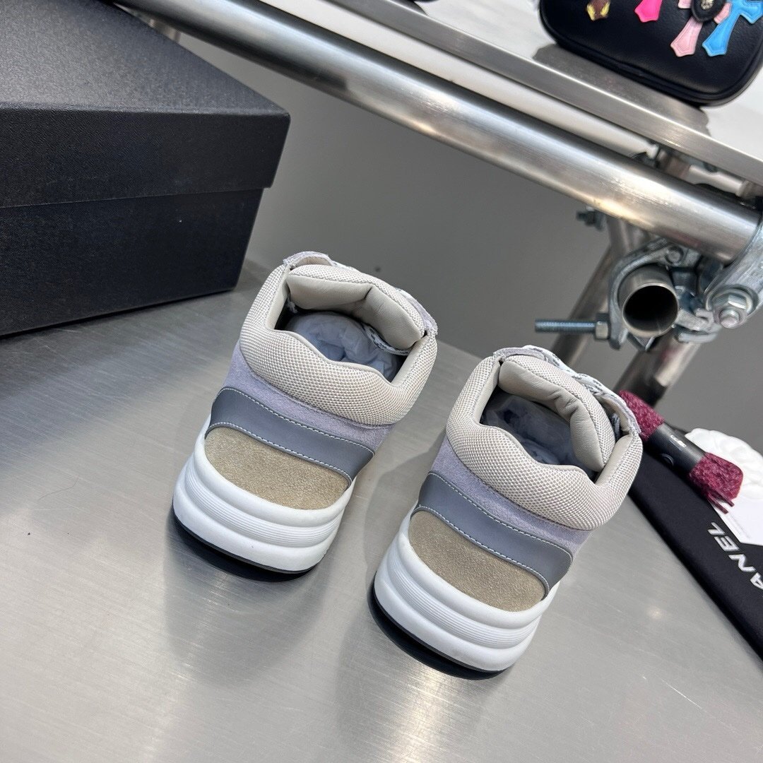 Chanel Low Top CC Trainer Grey - Afbeelding 3