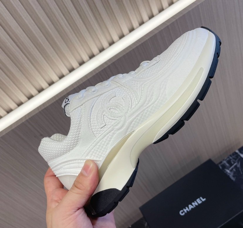 Chanel Low Top CC Trainer White - Afbeelding 2