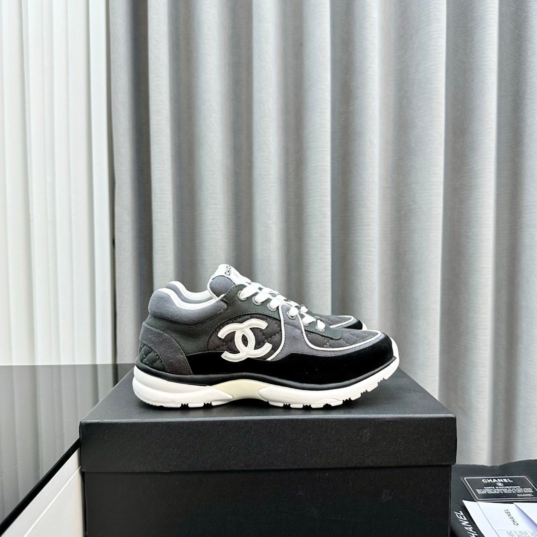 Chanel Low Top CC Trainer Black Grey White - Afbeelding 4