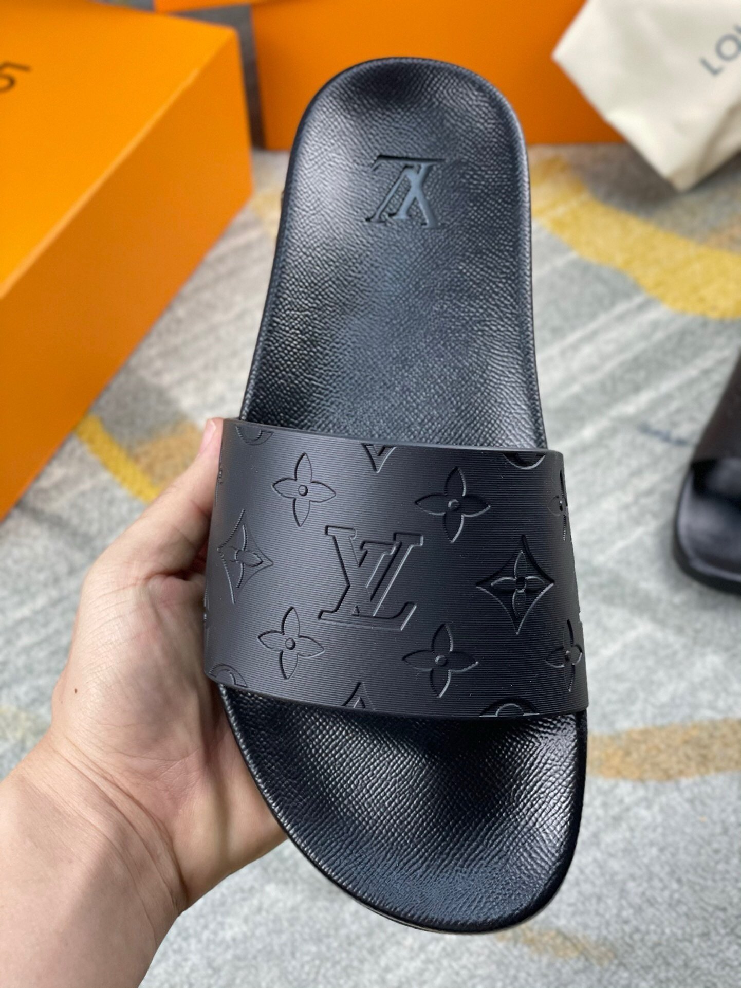 Louis Vuitton Monogram 3D Waterfront Mule - Afbeelding 6