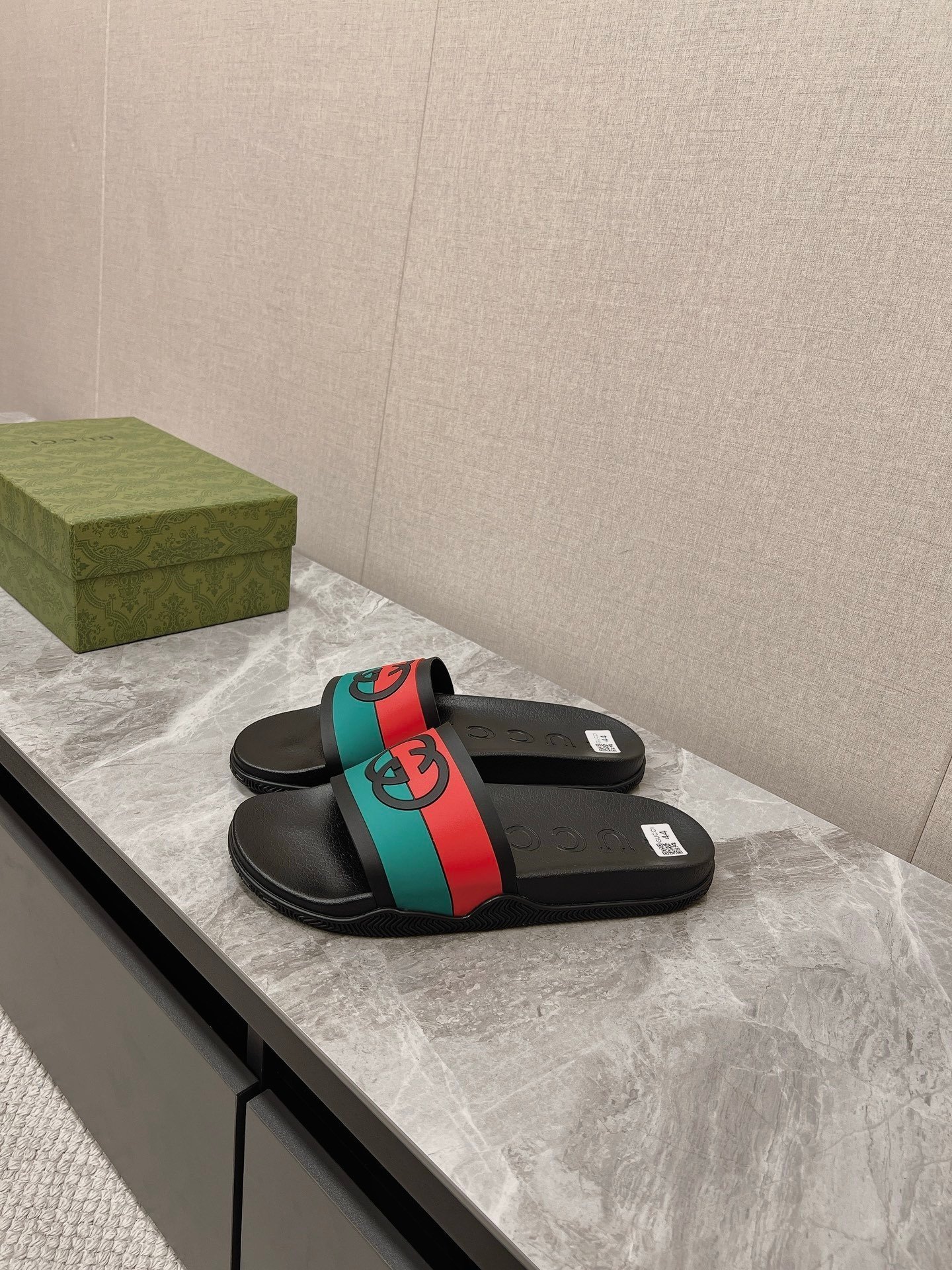 Gucci Interlocking G Green/Red Black Slides - Afbeelding 5