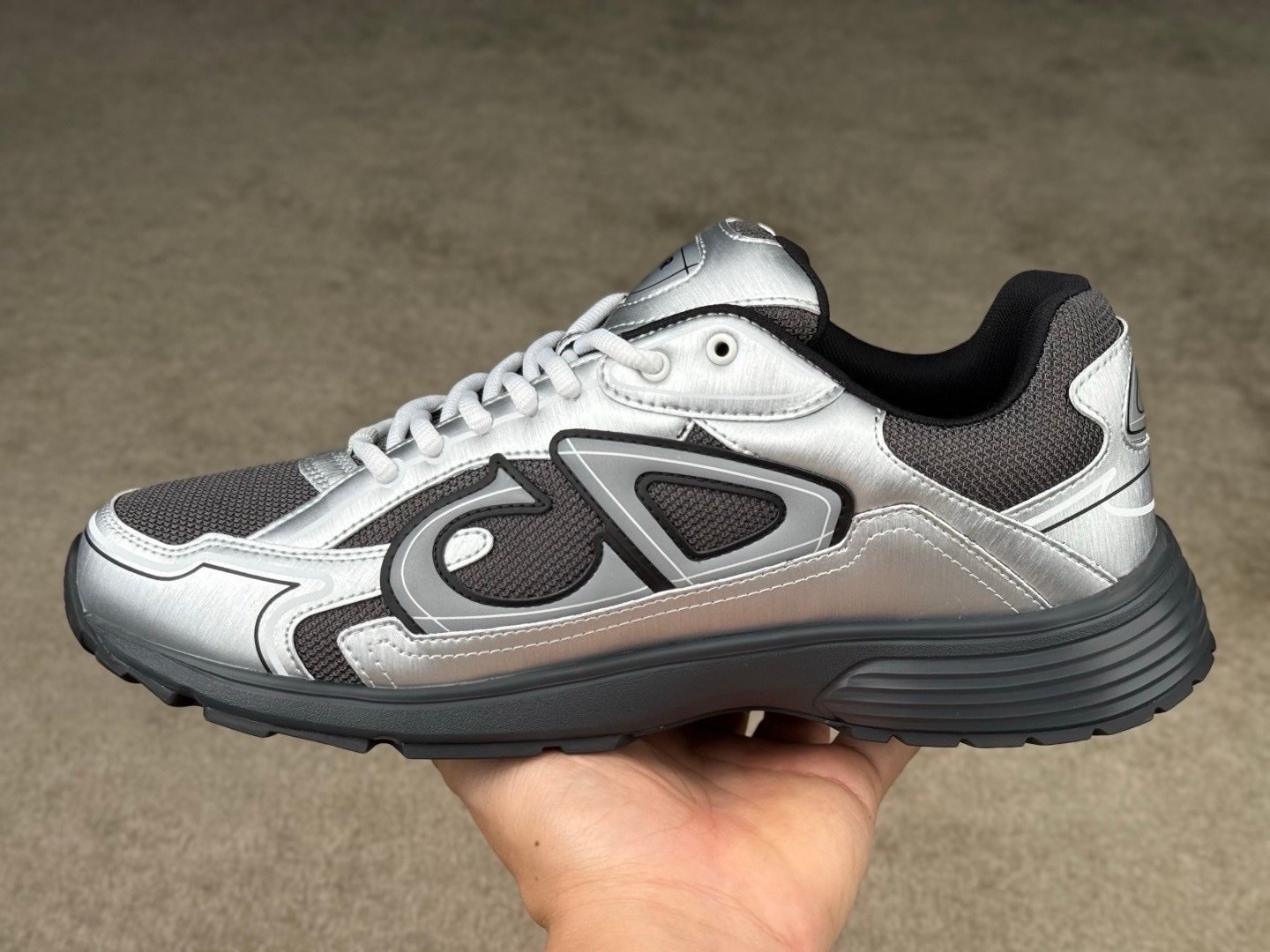Dior B30 Reflective Dark Grey/Grey Patent - Afbeelding 4