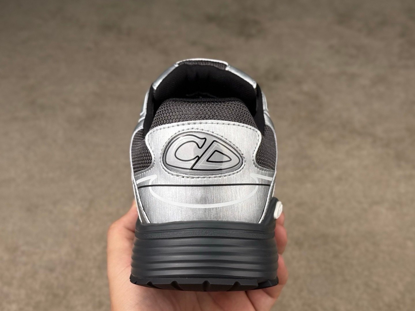 Dior B30 Reflective Dark Grey/Grey Patent - Afbeelding 5