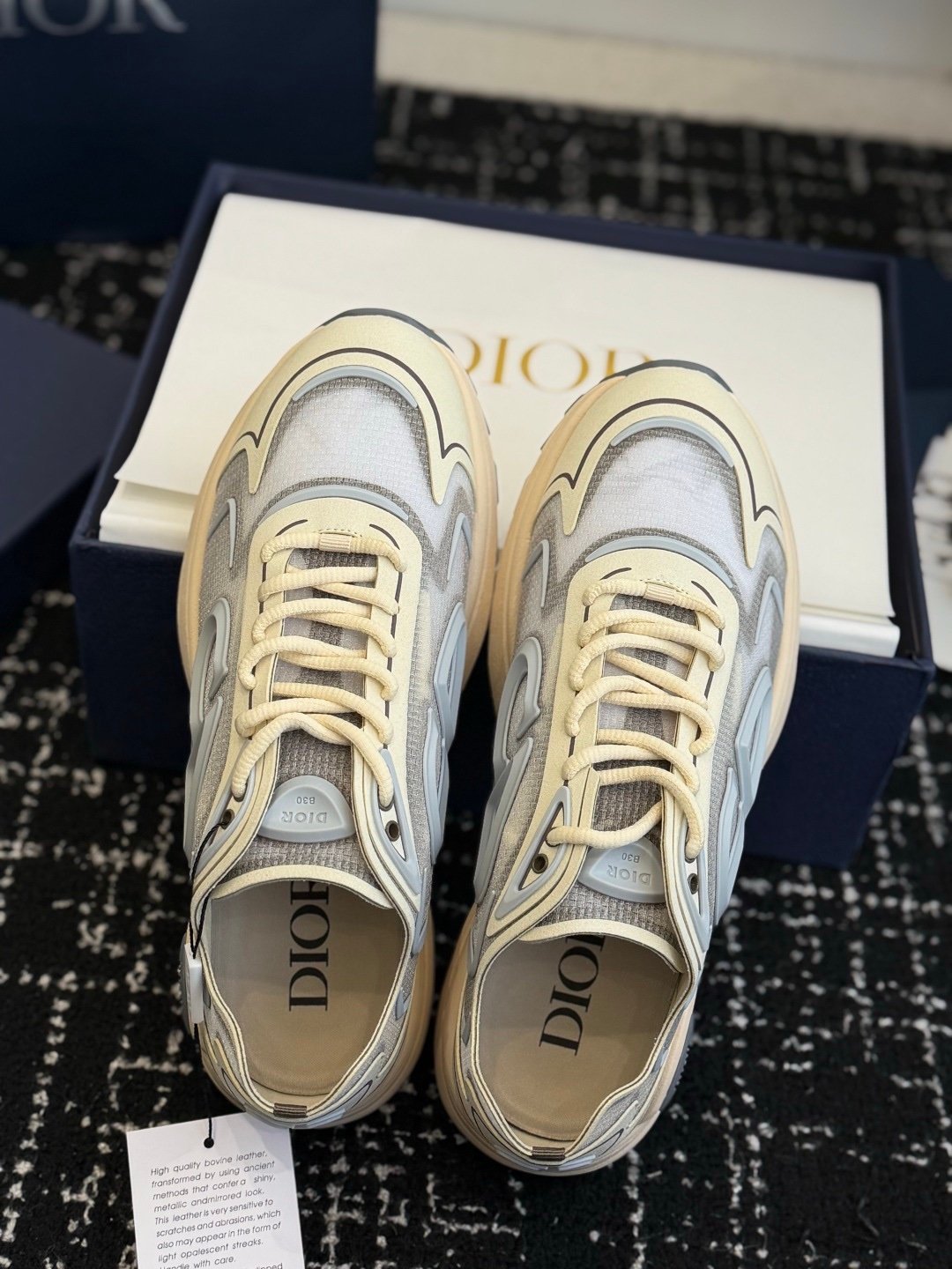 Dior B30 Countdown Tech Beige Semi Transparant - Afbeelding 7