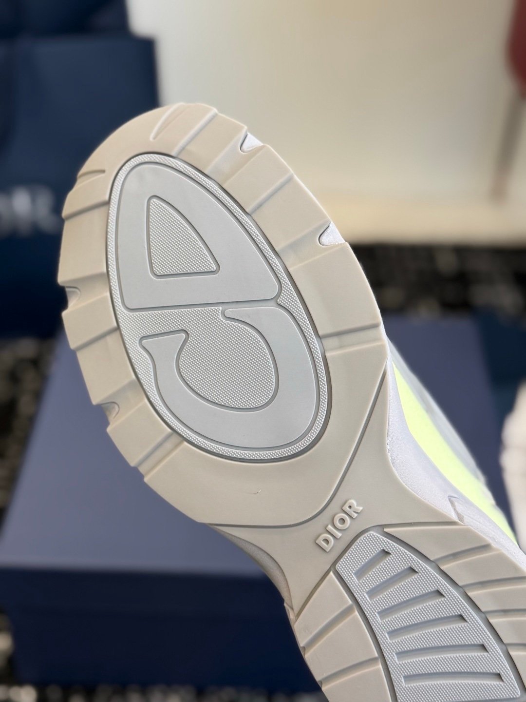Dior B30 Countdown Tech Yellow/White Semi Transparant - Afbeelding 9