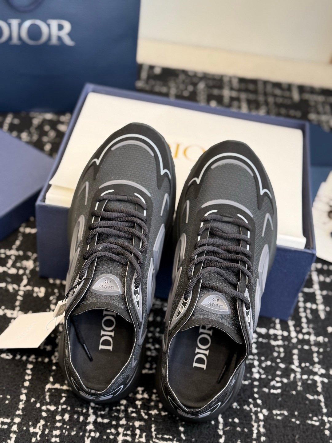 Dior B30 Countdown Tech Black Semi Transparant - Afbeelding 5