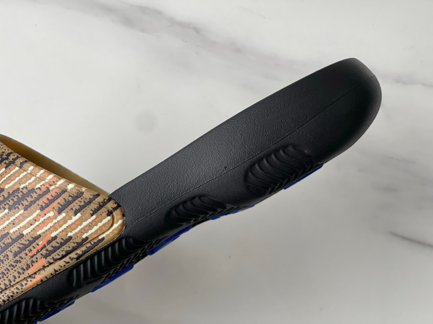 Burberry Embossed Check Dive Slides Beige/Black - Afbeelding 6