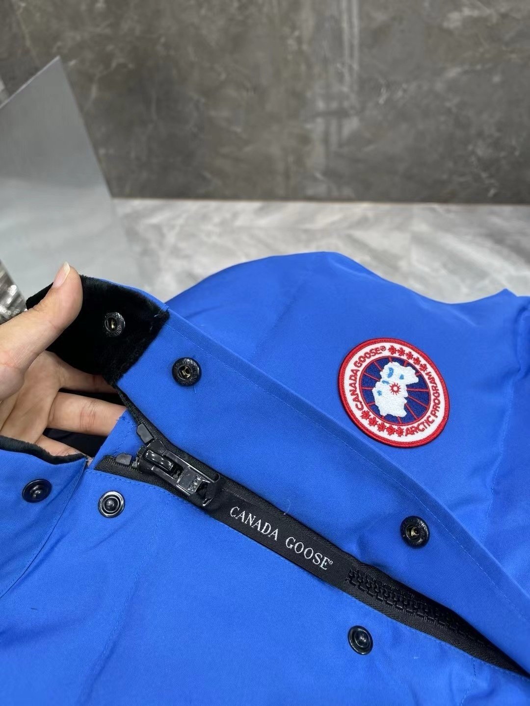 Canada Goose Freestyle Down Bodywarmer In Blue - Afbeelding 6