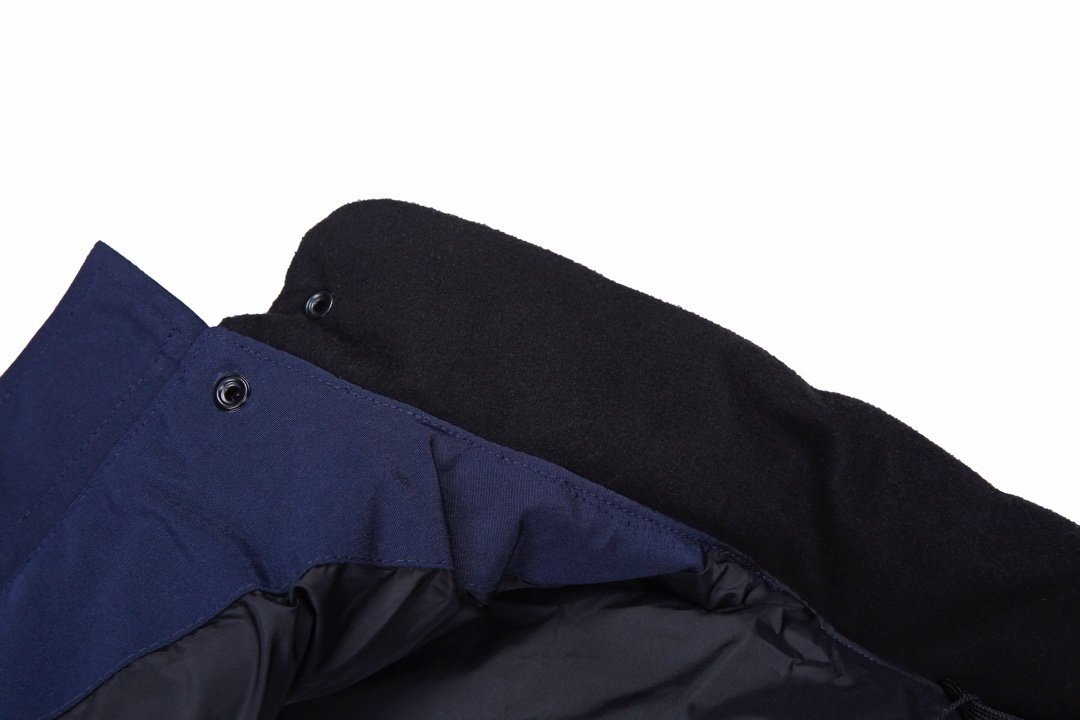 Canada Goose Freestyle Down Bodywarmer In Navy Blue - Afbeelding 6