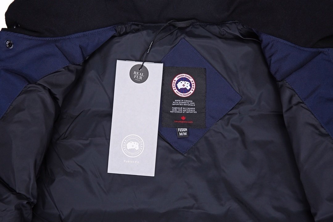 Canada Goose Freestyle Down Bodywarmer In Navy Blue - Afbeelding 3