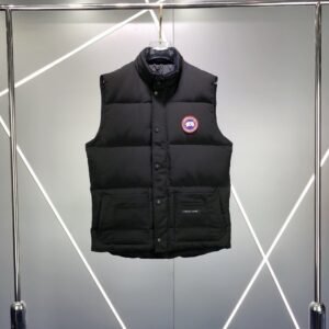 Alternative view of Canada Goose Freestyle Down Bodywarmer In Black