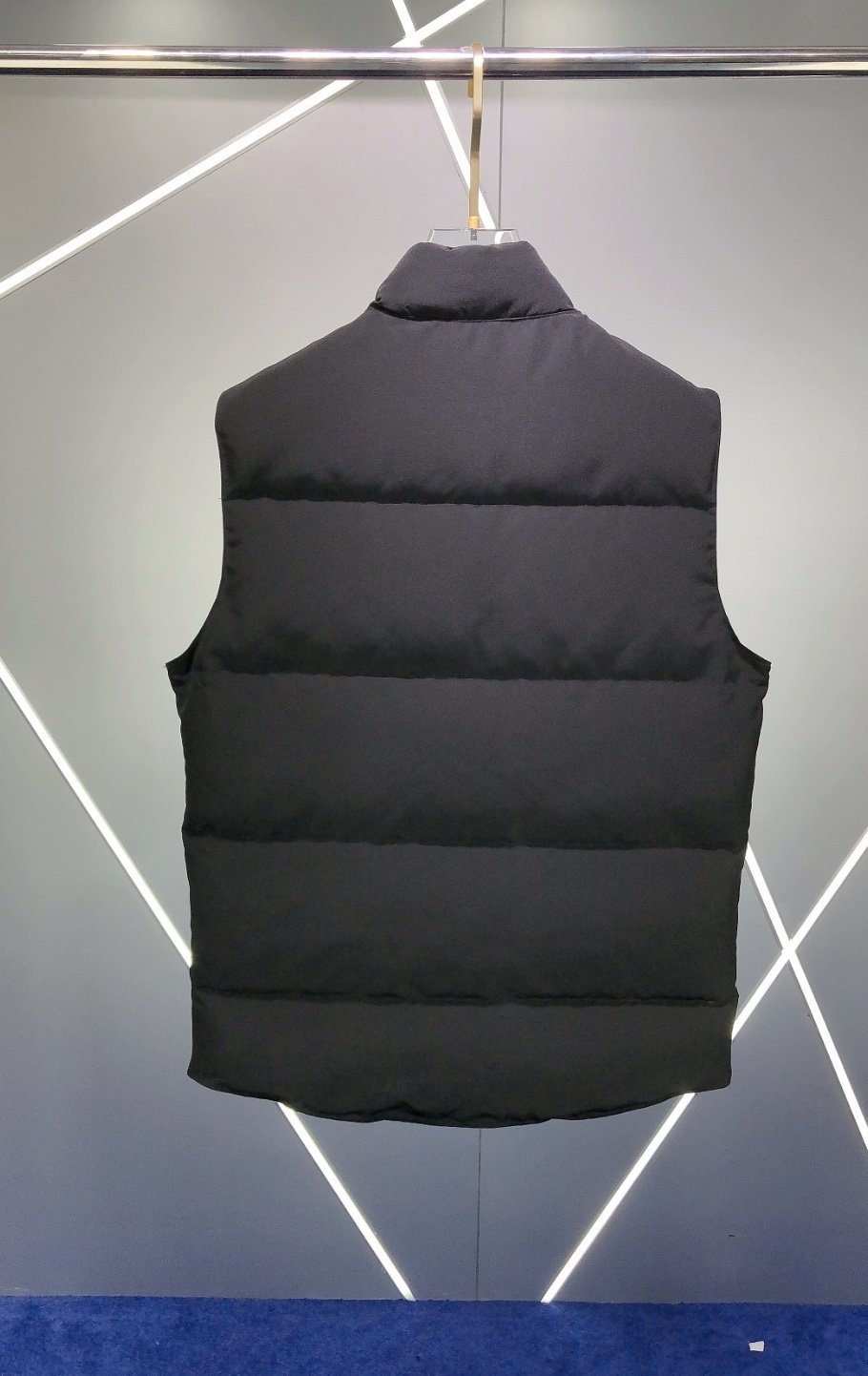 Canada Goose Freestyle Down Bodywarmer In Black - Afbeelding 4