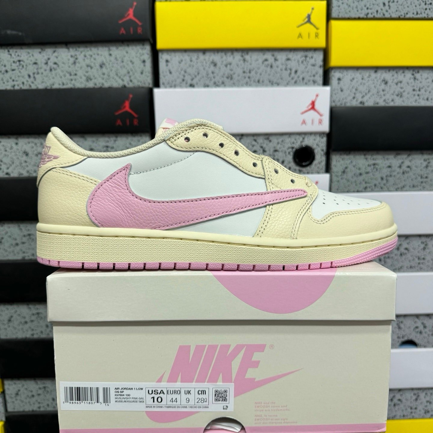 Jordan 1 Retro Low OG SP
Travis Scott Shy Pink - Afbeelding 3